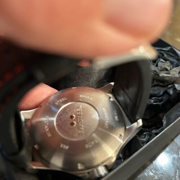 Men’s TW steel, stainless 45 mm watch - Picture 5 of 8